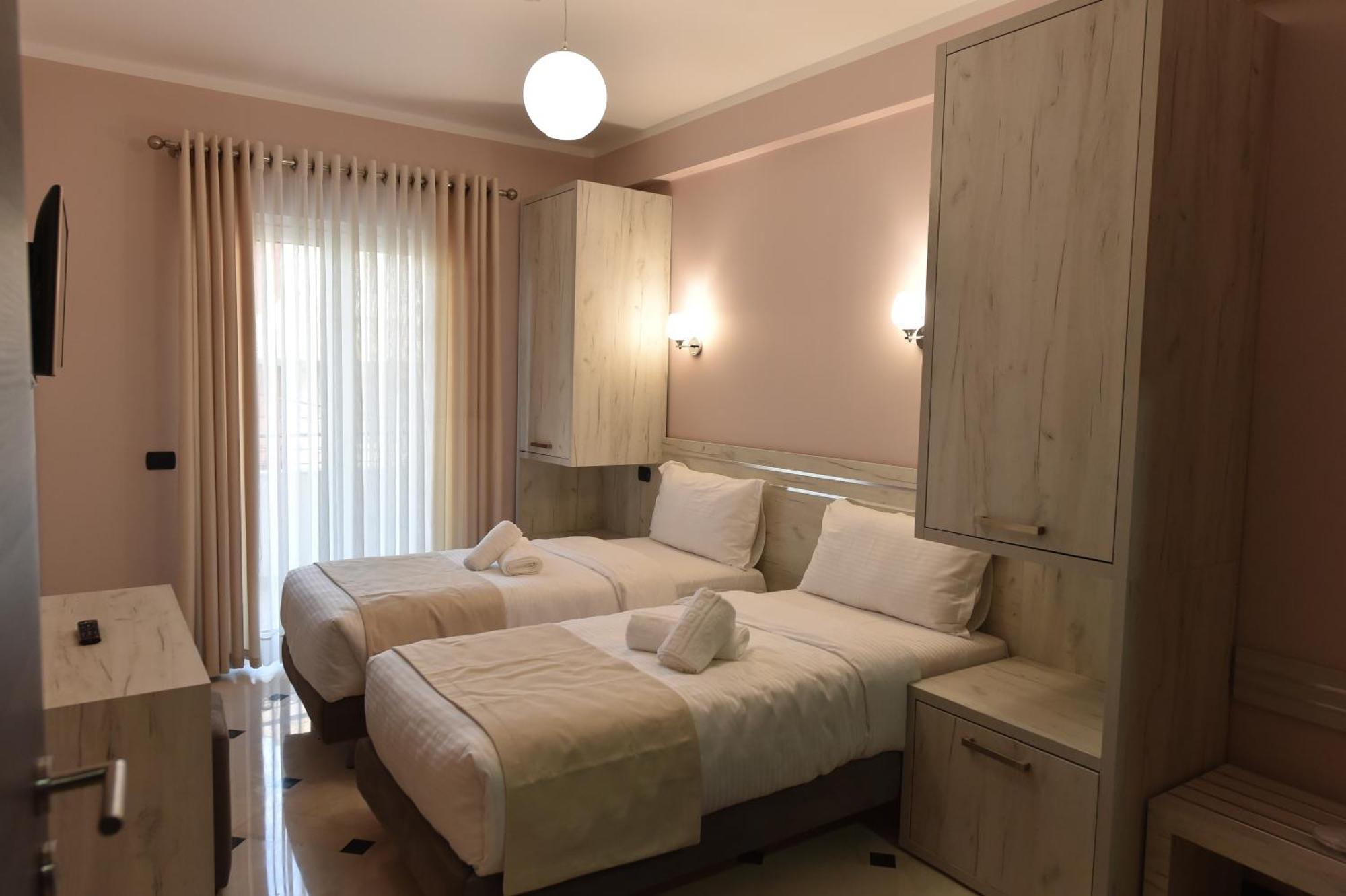 Hotel Pandora Residence Tirana Kültér fotó
