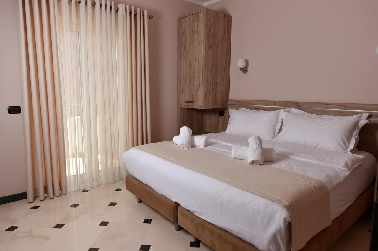 Hotel Pandora Residence Tirana Kültér fotó