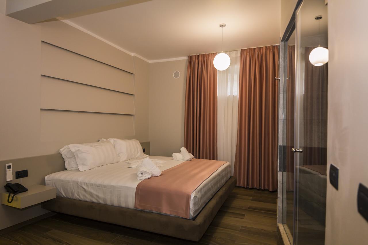 Hotel Pandora Residence Tirana Kültér fotó