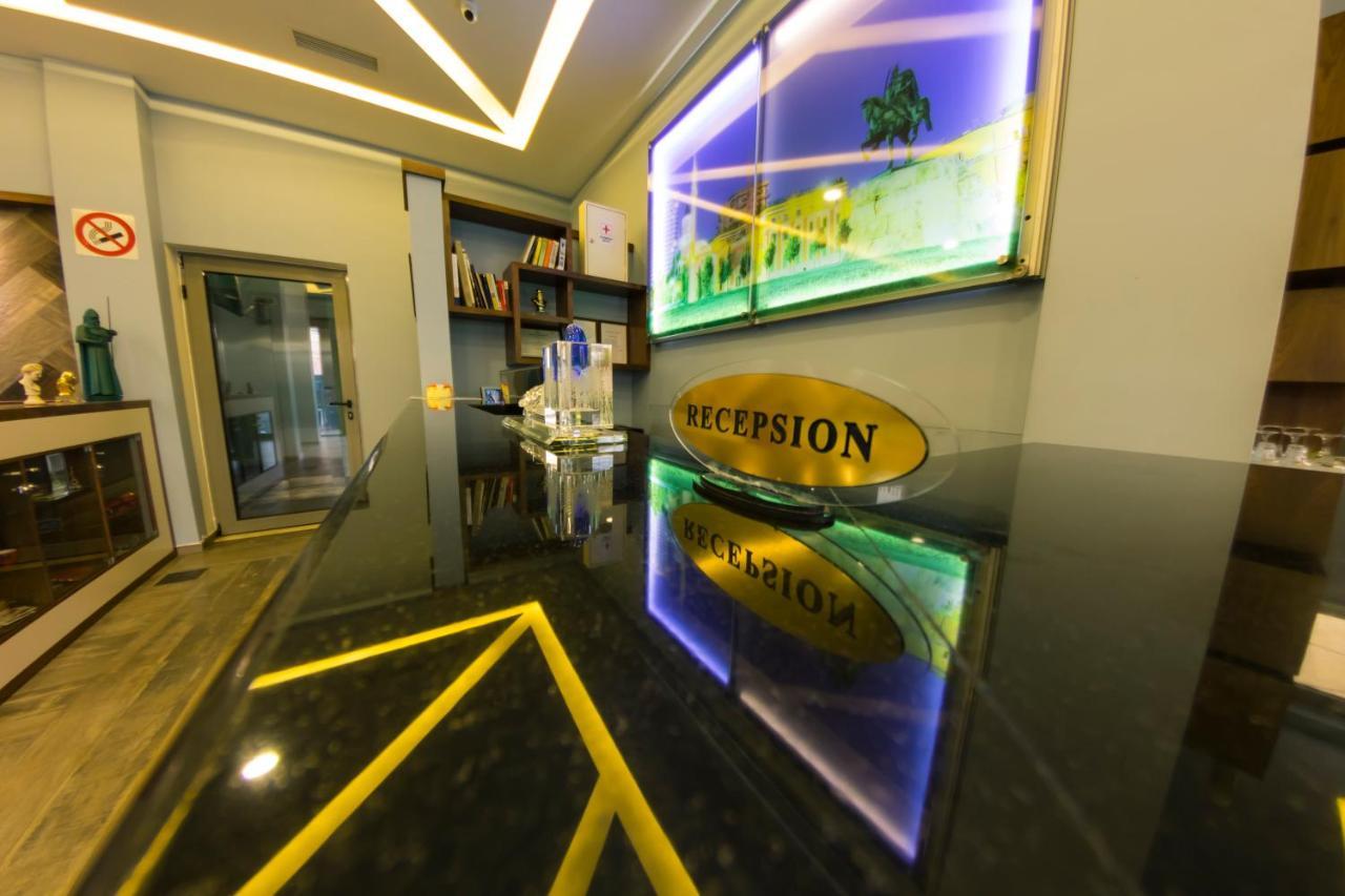 Hotel Pandora Residence Tirana Kültér fotó